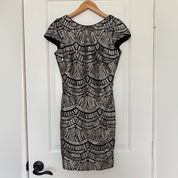 Dress the Population Tabitha Sequin Bodycon Mini Dress Party, Cocktail, Formal M - Picture 3 of 9